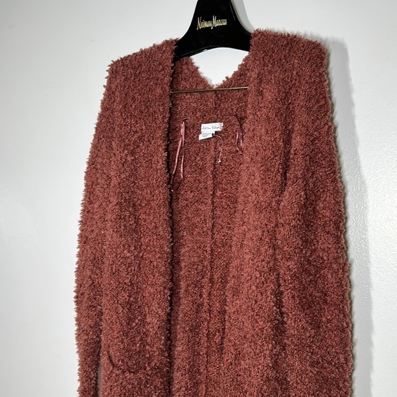 London Kaye Women's Cardigan - Picture 2 of 10